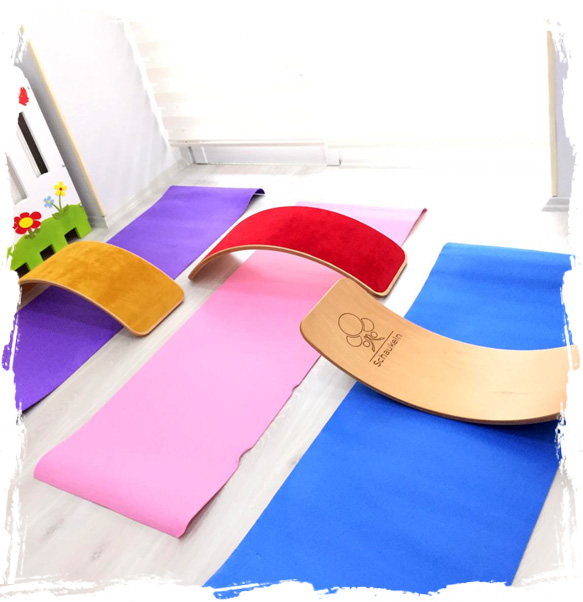 Çocuk yogası etkinliği